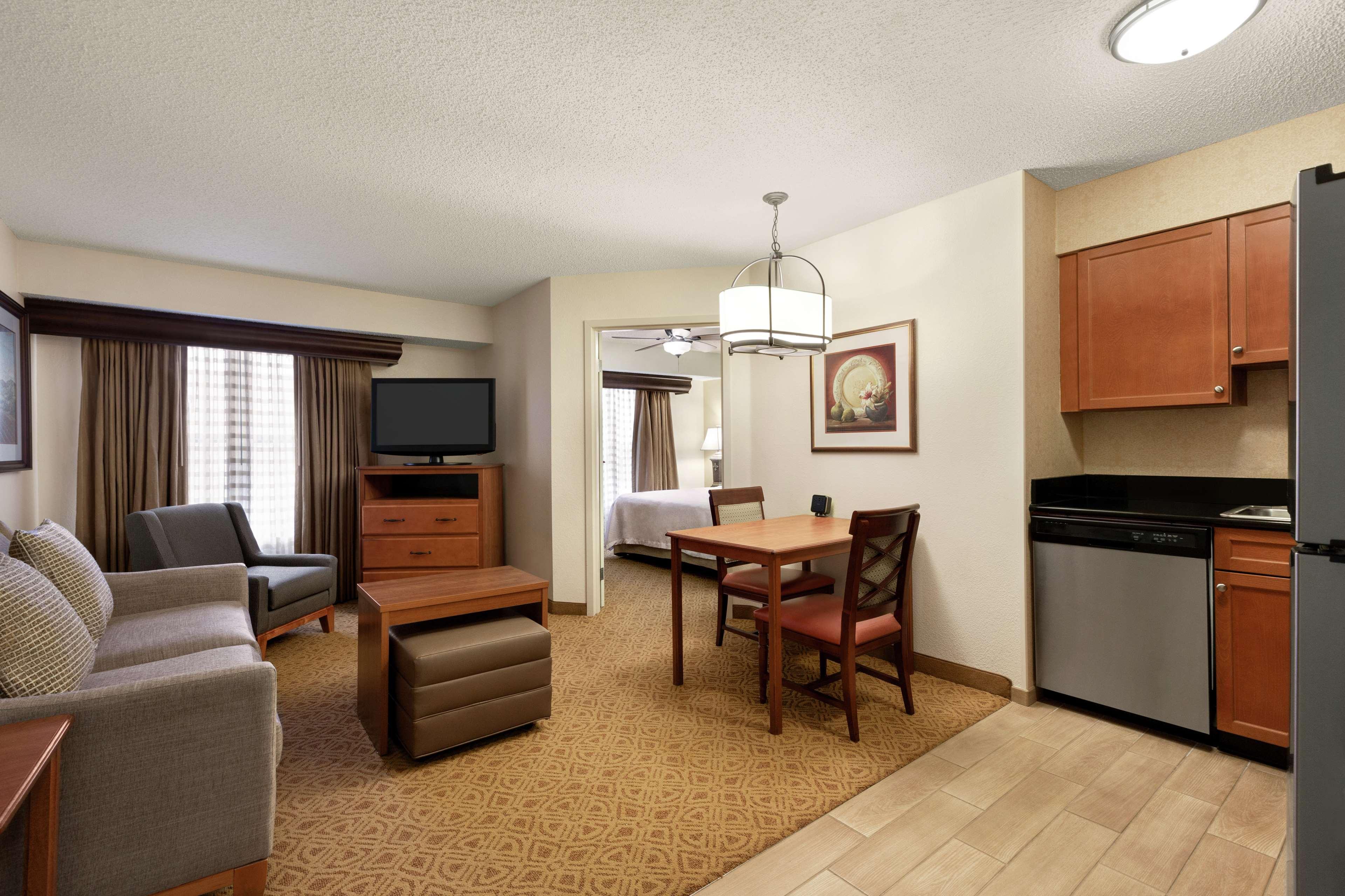 Homewood Suites By Hilton Dallas-Park Central Area Luaran gambar